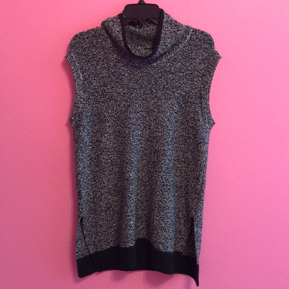 LOFT Sweaters - 3/$20 🦋 Loft Cowl Neck Sweater Top | Size: S